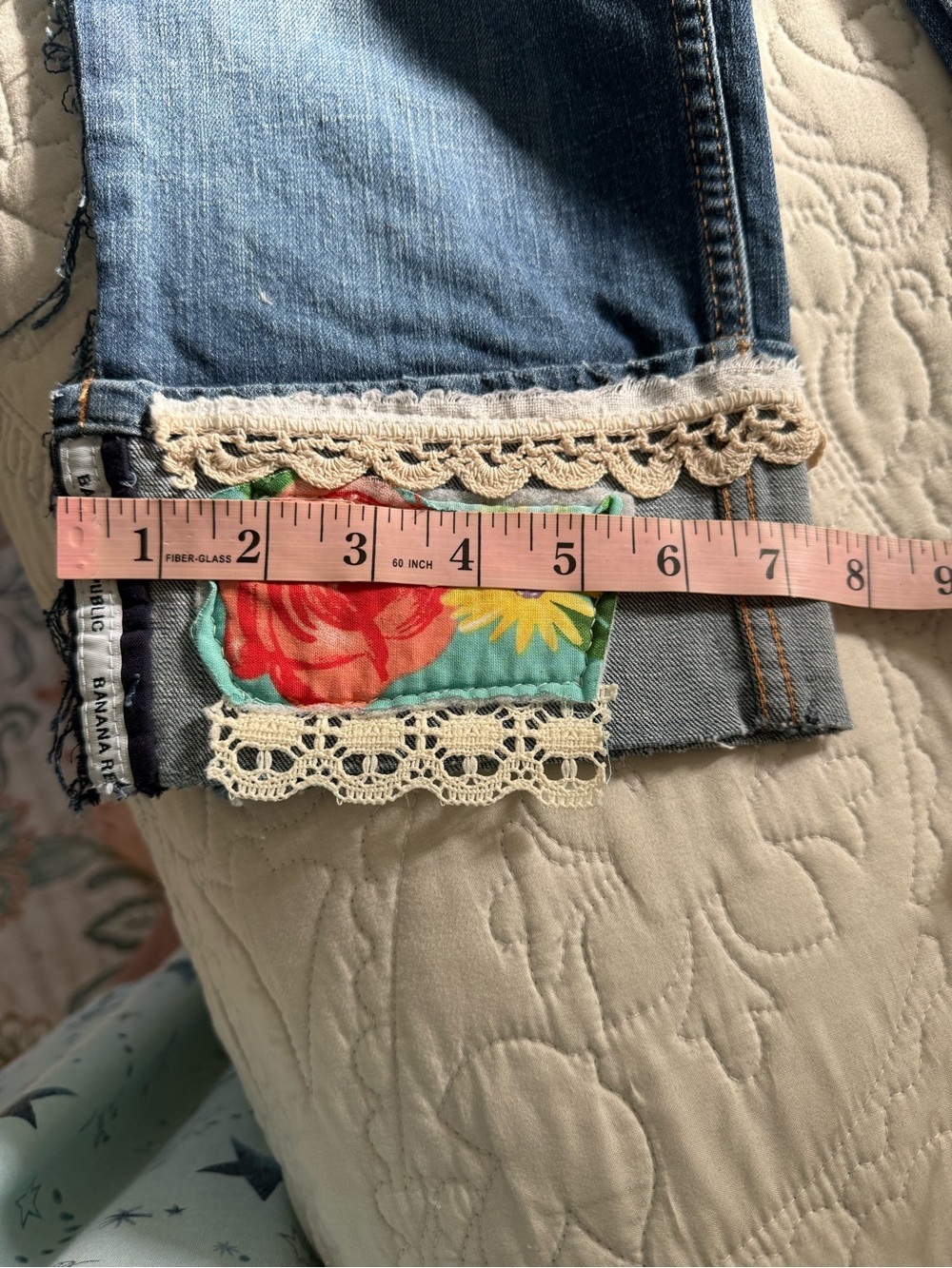Denim Capri Cuffed Pants Size 10 - Picture 16 of 16